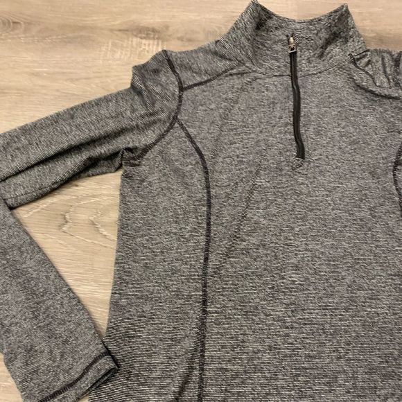 Head | Grey & Black Athletic long sleeve - Picture 2 of 4